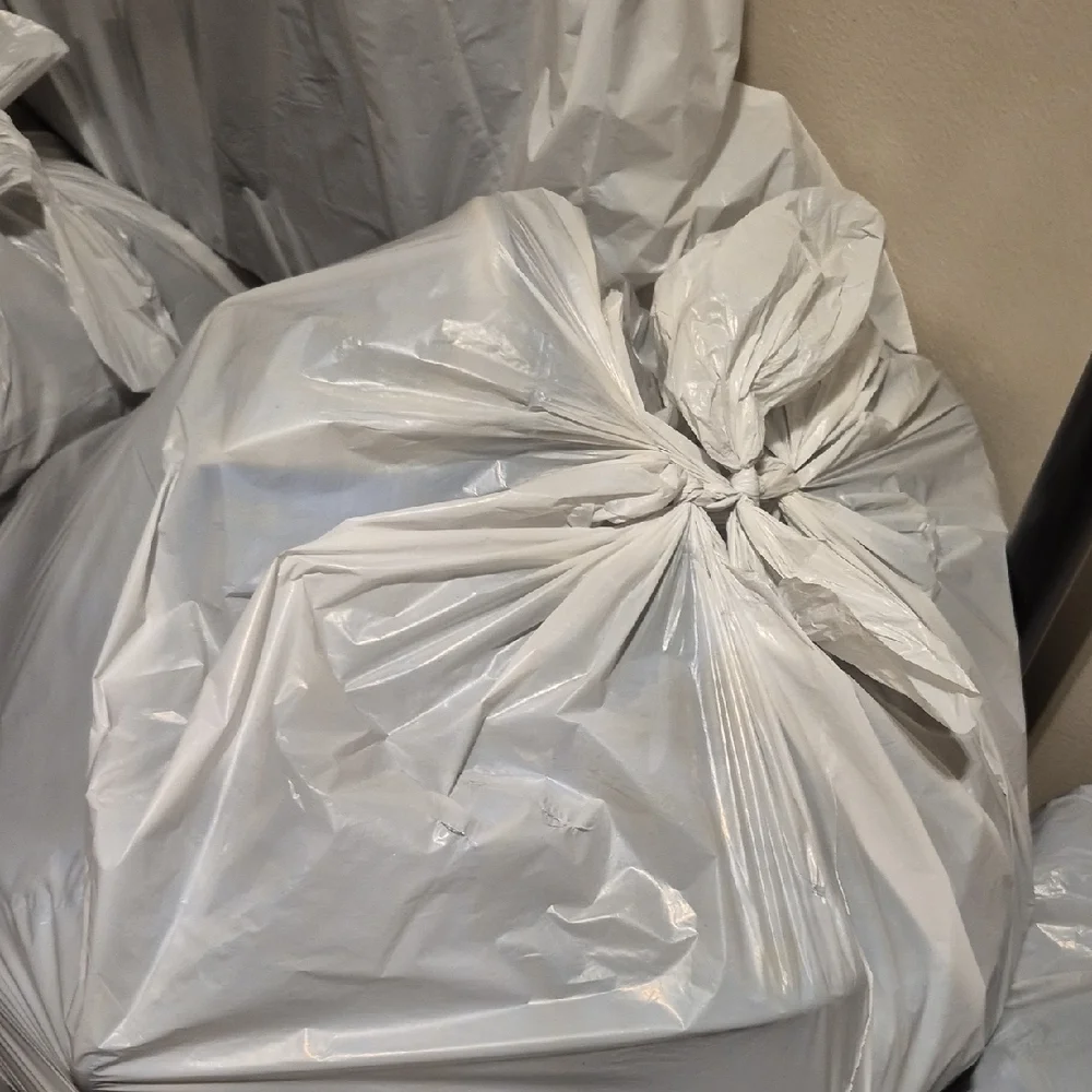 DENZELL'S CLOSET